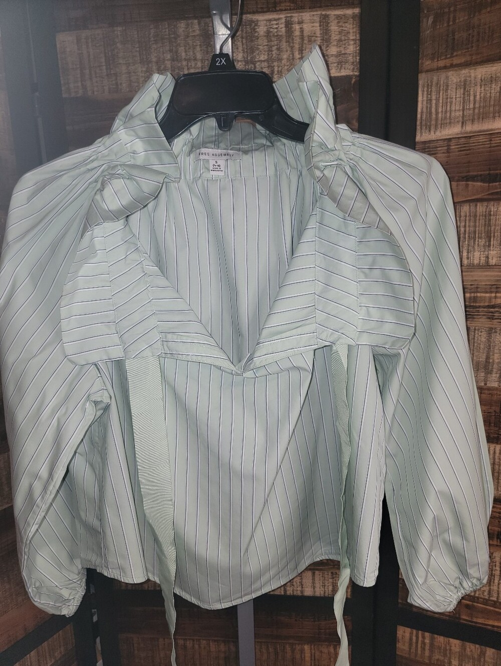 Ruffle Collar Top